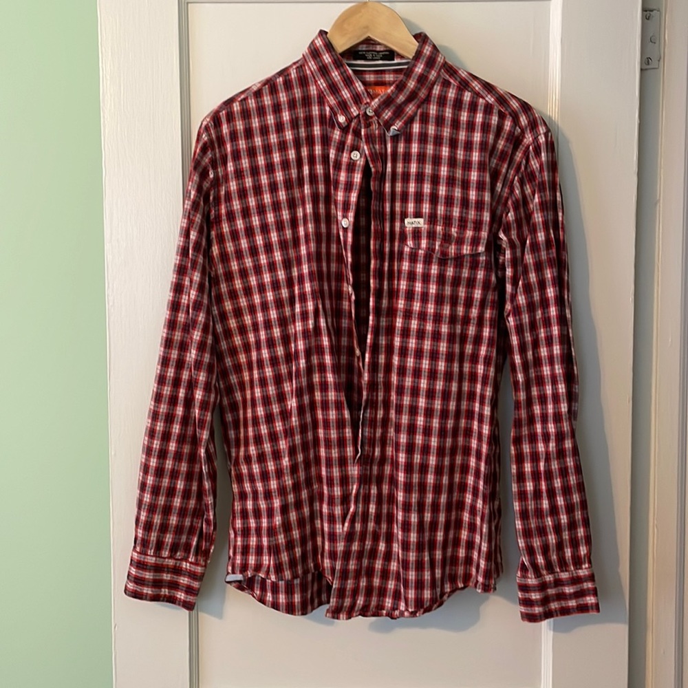 MATIX Mens Checkered button down - like new!